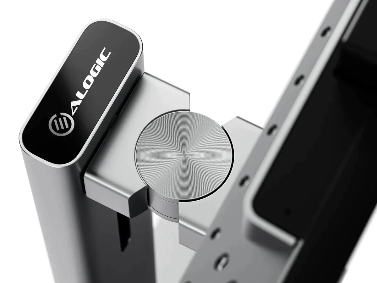 clarity-pro-touch-27-uhd-4k-monitor-with-65w-pd-webcam-and-touchscreen-thunderbolt-4-blaze-docking-station7